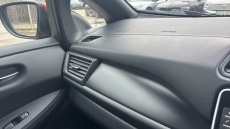 Nissan LEAF 110kW Acenta 40kWh 5dr Auto [6.6kw Charger] Electric Hatchback